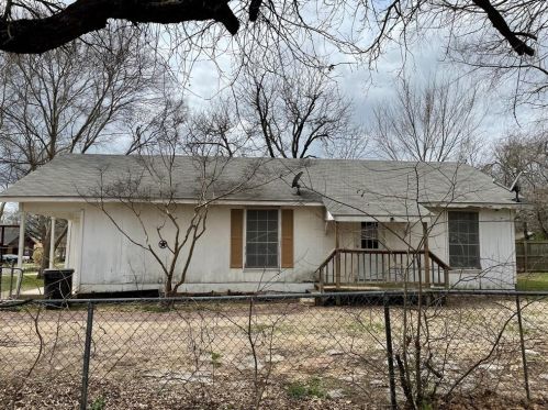 324 College Ave, Corsicana, TX 75110-1414
