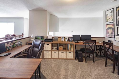 1894 Vintage Cir, Valley Home CA  95361-8678 exterior