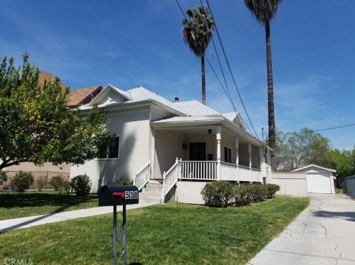 538 8th St, San Bernardino, CA 92410-2915