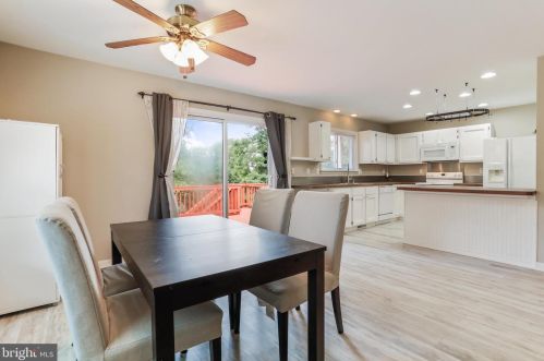 351 Cub Run Ln, Harpers Ferry WV 25425-6476 exterior