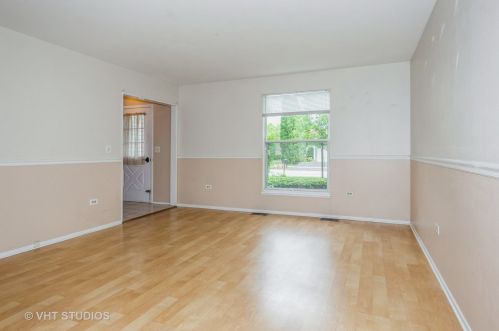 1216 Calico Ave, Naperville, IL 60564-8778