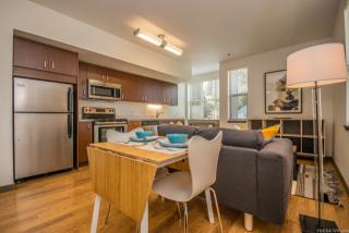 3916 Corbett Ave, Portland OR  97239-4304 exterior