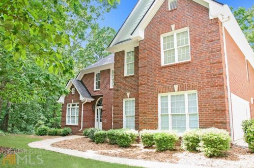 1130 Holcomb Ct, Bogart, GA 30622-2388