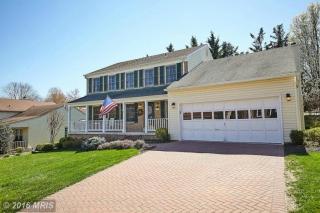 8989 Shadowlake Way, Springfield, VA 22153-2124