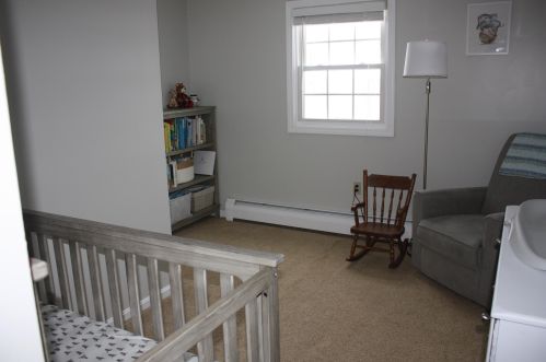 115 Fieldstone Dr, Londonderry NH  03053-2709 exterior