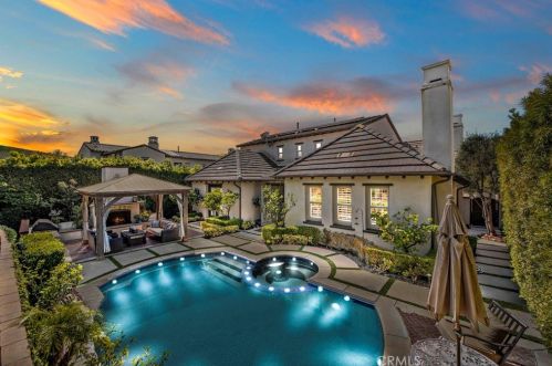 14 Michael Rd, San Juan Capistrano, CA 92694-1518