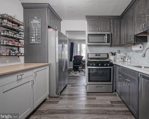 320 Drexel Ave, Wenonah, NJ 08090-1315