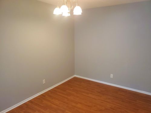 1054 Carmel Ct, Saint Paul MN  55126-5877 exterior