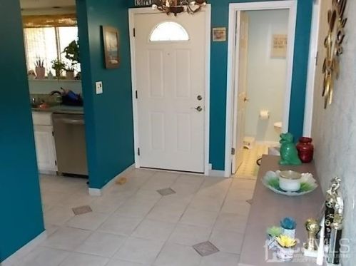 26 Front Ct, Old Bridge, NJ 08857-1942