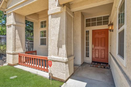 8501 Oakcreek Cove Way, Citrus Heights, CA 95662-6003