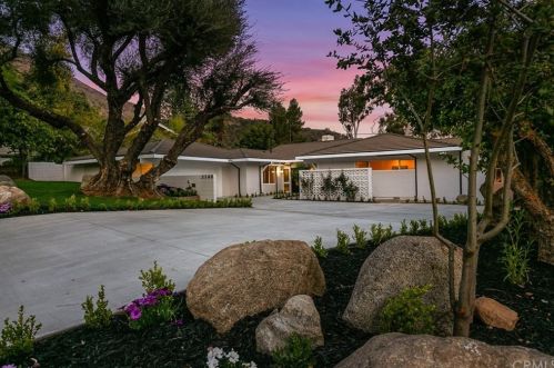 2146 Highland Oaks Dr, Arcadia, CA 91006-1521