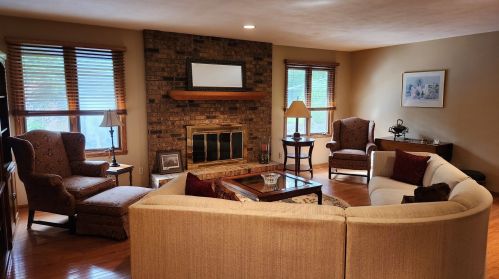5409 Rudgate Ct, Rockford, IL 61114-7705