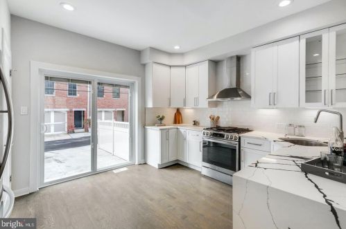 2034 Ellsworth St, Philadelphia PA  19146-2826 exterior