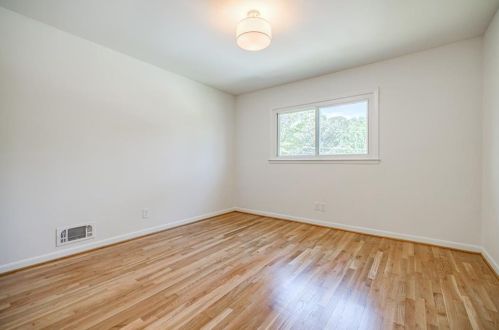 3192 Candace Dr, Atlanta GA  30316-4932 exterior