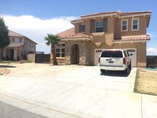 7145 La Sarra Dr, Lancaster, CA 93536-7432