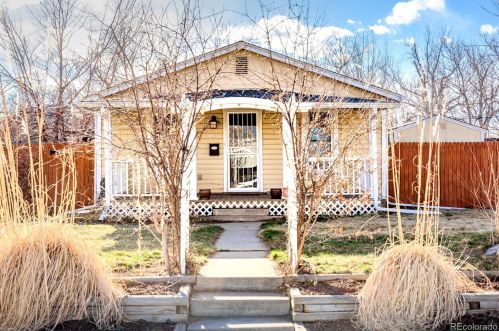 4921 Newton St, Denver, CO 80221-1039