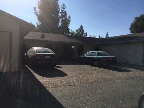 25 Barstow Ave, Clovis, CA 93612-2225