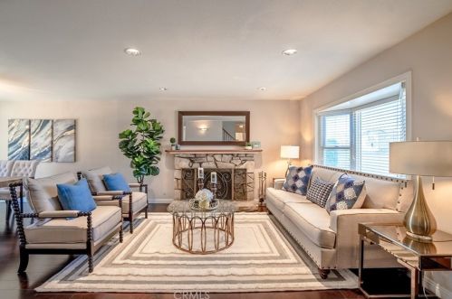 9768 Graham St, Cypress, CA 90630-3812