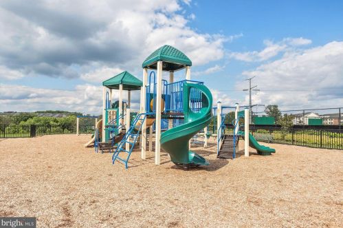 8986 Tawes St, Fulton MD  20759-2600 exterior