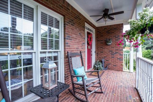 102 Brooke Park Dr, Holly Springs, GA 30115-2126