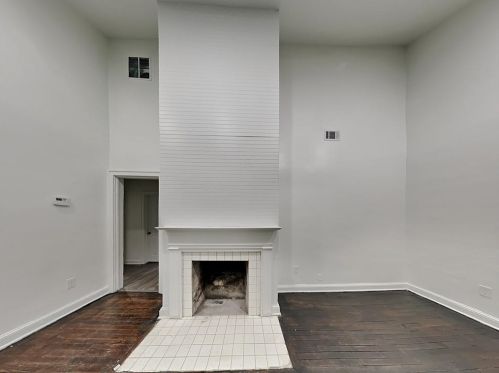 692 Jett St, Atlanta GA  30318-8538 exterior