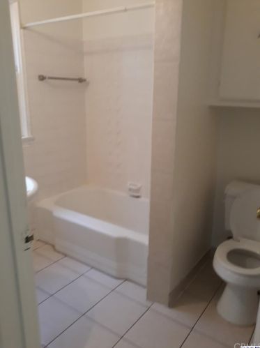 1523 Rock Gln Ave, Glendale CA  91205-4372 exterior