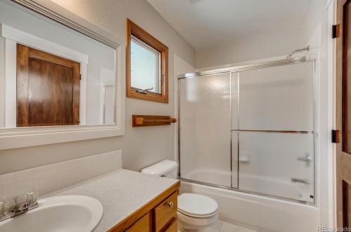 155 Johnson Dr, Loveland CO  80537-3663 exterior