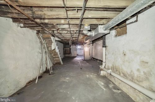 1665 56th St, Philadelphia PA  19143-5305 exterior