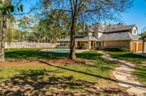 8981 Willow Spg Ln, Conroe TX  77302-3453 exterior