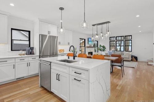 22 Harstrom Pl, Norwalk CT  06853-1414 exterior