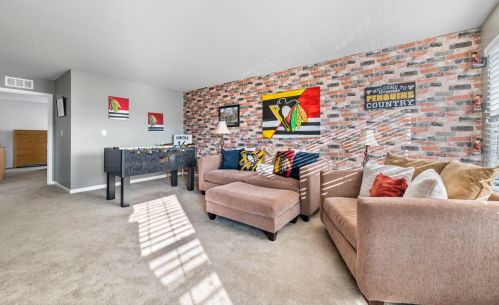 2296 Pebblestone Way, Lemont IL 60490-5059 exterior