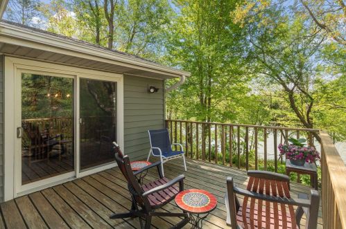 13056 Euclid Ave, Saint Paul MN  55124-4404 exterior