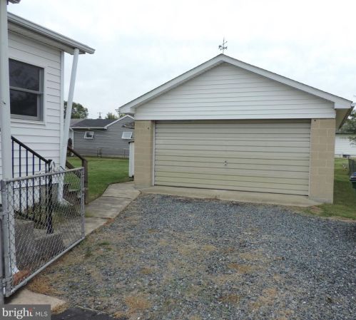 724 Webb St, Aberdeen MD  21001-3533 exterior