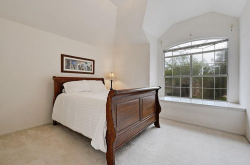 7811 Cheno Cortina Trl, Austin TX  78749-2717 exterior