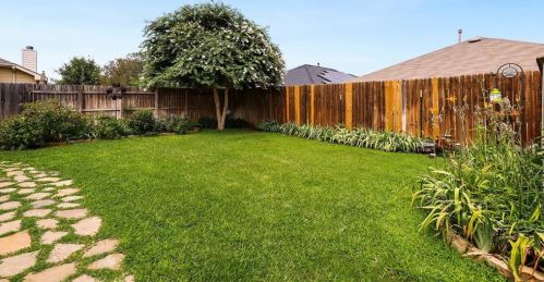 8508 Hawks Nest Dr, Fort Worth TX  76131-5330 exterior