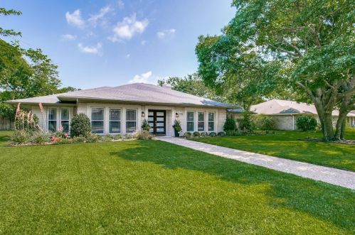 7715 Cliffbrook Dr, Dallas, TX 75254-8103