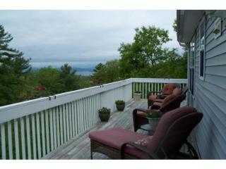 228 Chestnut Dr, Laconia, NH 03249-7415