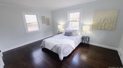 43 Wilcox Rd, Middletown CT  06457-5531 exterior