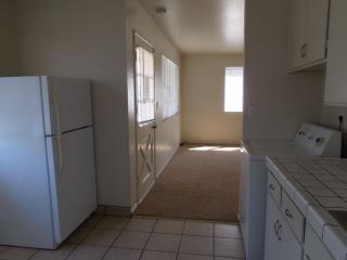 66 Homestead Ave, Salinas CA  93901-1652 exterior