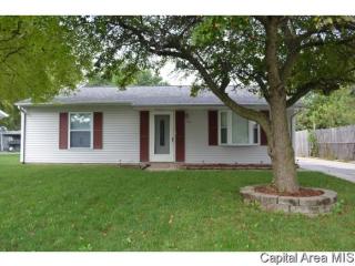 1967 Stonehenge Rd, Springfield, IL 62702-2052