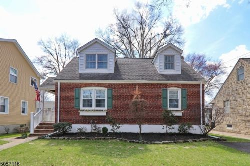 20 Macarthur Ave, Cranford, NJ 07016-3352