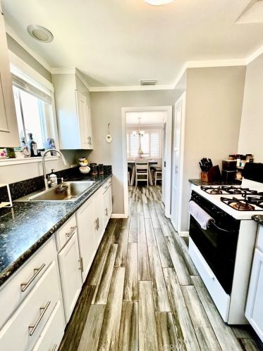 11641 Mossler St, Anaheim CA  92804-6741 exterior