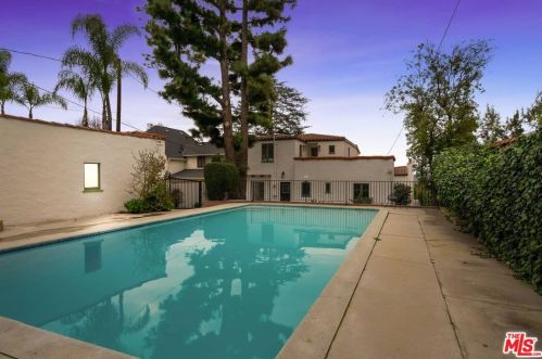 873 Cumberland Rd, Glendale CA  91202-1049 exterior