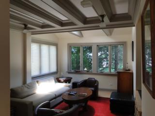 2107 Colfax St, Evanston IL  60201-2532 exterior