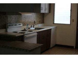 1737 Beretania St, Honolulu, HI 96826-1138