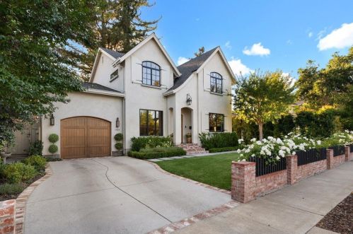 15785 Linda Ave, Los Gatos, CA 95032-3717