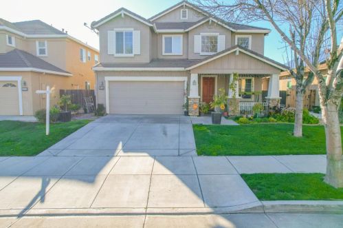 1613 Wildrye Ave, Los Banos, CA 93635-8565