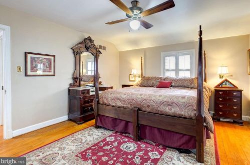 305 Ellsworth Dr, Silver Spring MD 20910-4301 exterior