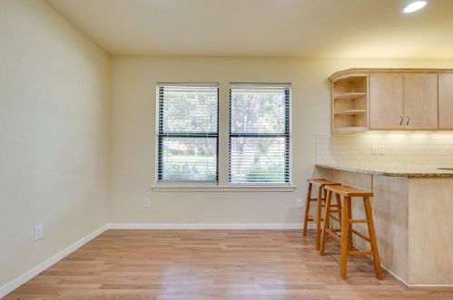 7025 Lincoln Dr, Fort Worth TX  76182-7663 exterior