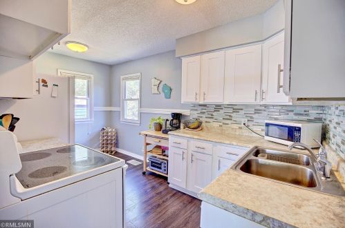 5580 Aldine St, Saint Paul MN  55126-4901 exterior